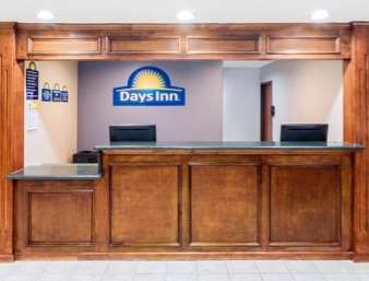 Days By Wyndham La Hotel